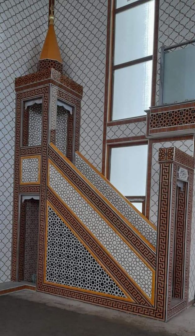 Cami Minber Ustası
